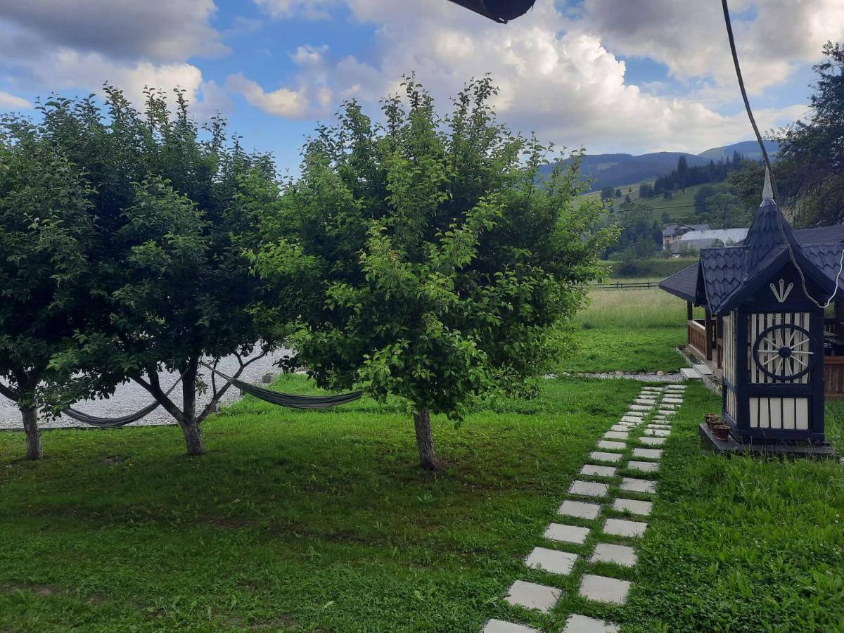 Casa Dumitru Si Elena Ciocanesti Bucovina ภายนอก รูปภาพ